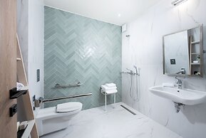 Epoch House & The Orange Shop - Adults Only