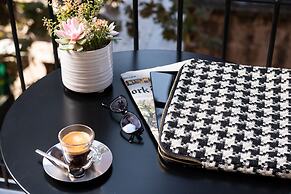 Epoch House & The Orange Shop - Adults Only