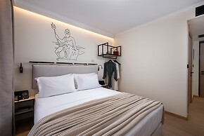 Epoch House & The Orange Shop - Adults Only