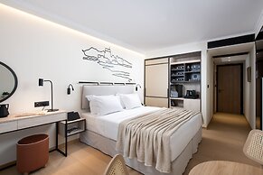 Epoch House & The Orange Shop - Adults Only