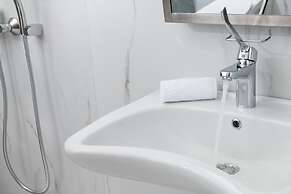 Epoch House & The Orange Shop - Adults Only