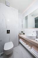 Epoch House & The Orange Shop - Adults Only