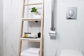 Epoch House & The Orange Shop - Adults Only