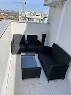 Marvelous 4 Room Penthouse W14-W15