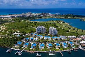 Garden View Condo in Maho