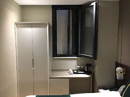 Costera Hotel