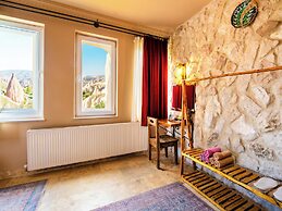 Ala Stone Hotel