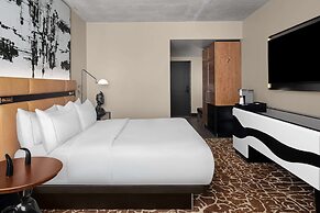 Hotel Fraye Nashville, Curio Collection By Hilton