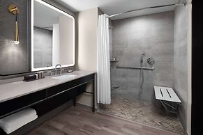 Hotel Fraye Nashville, Curio Collection By Hilton