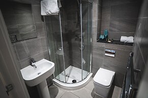 Staycay Modern 2-bed Apartment in Sheffield City Centre