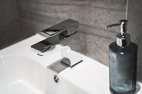 Staycay Modern 2-bed Apartment in Sheffield City Centre