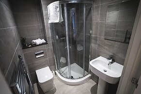 Staycay Modern 2-bed Apartment in Sheffield City Centre