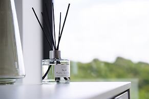 Staycay Modern 2-bed Apartment in Sheffield City Centre