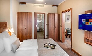 Crown Palace Apartments by Adrez