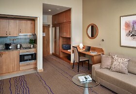 Crown Palace Apartments by Adrez