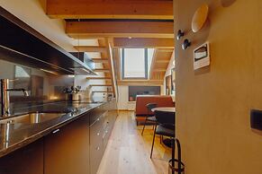 Elegant Downtown Apartment by Vacationy
