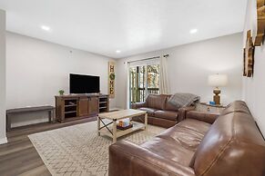 Hillside Lodge - Enjoy Music Venues & the Open Air