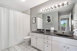 Pool View Oasis - Community Amenities