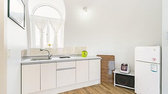 Namhae Arabyeoldom Pension