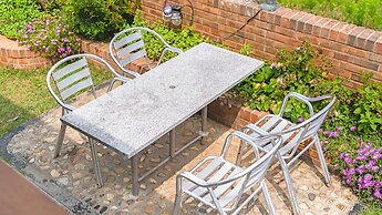 Namhae Arabyeoldom Pension