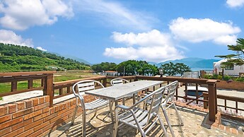 Namhae Arabyeoldom Pension