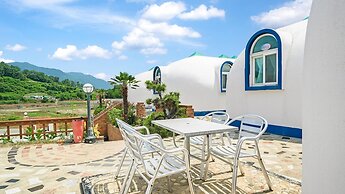 Namhae Arabyeoldom Pension