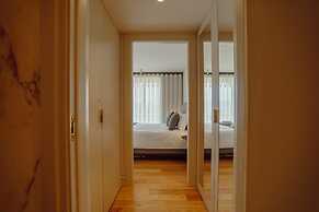 Downtown Penthouse With River View