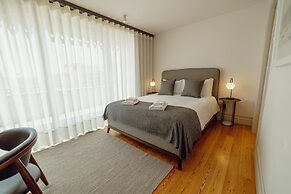 Downtown Penthouse With River View