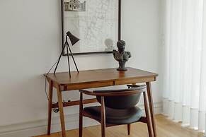 Downtown Penthouse With River View