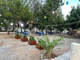 Ünlü Konaklama Kafe