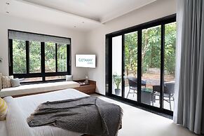 Hearthstone By Getaway Stays