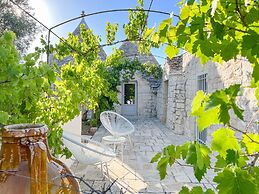 TD Trulli Locobello Stylish Cozy Trulli w Pool