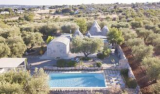TD Trulli Locobello Stylish Cozy Trulli w Pool