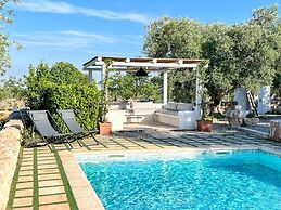 TD Trulli Locobello Stylish Cozy Trulli w Pool