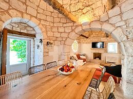 TD Trulli Locobello Stylish Cozy Trulli w Pool
