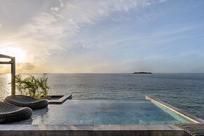 Madifushi Private Island