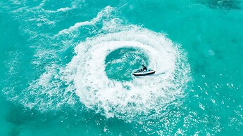 Madifushi Private Island