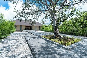 Madifushi Private Island