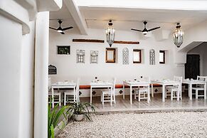 Zanzi House