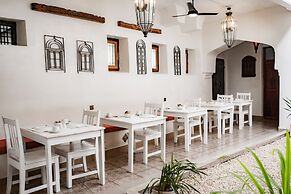 Zanzi House
