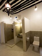 Zanzi House