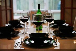 Captivating 4-bed House in Milton Keynes