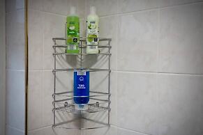 Captivating 4-bed House in Milton Keynes