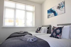 Remarkable 3-bed Apartment in Newport Pagnell