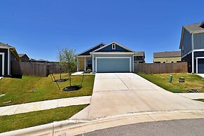 Long-term Stays Family-friendly Communal Pool!
