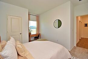 Long-term Stays Family-friendly Communal Pool!