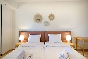 Triplex Villa Gardenia Glyfada  sea view