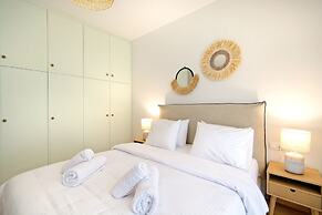 Triplex Villa Gardenia Glyfada  sea view