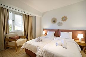 Triplex Villa Gardenia Glyfada  sea view