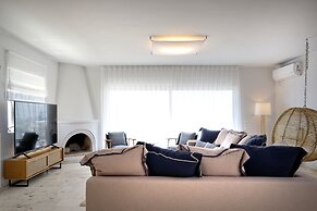 Triplex Villa Gardenia Glyfada  sea view